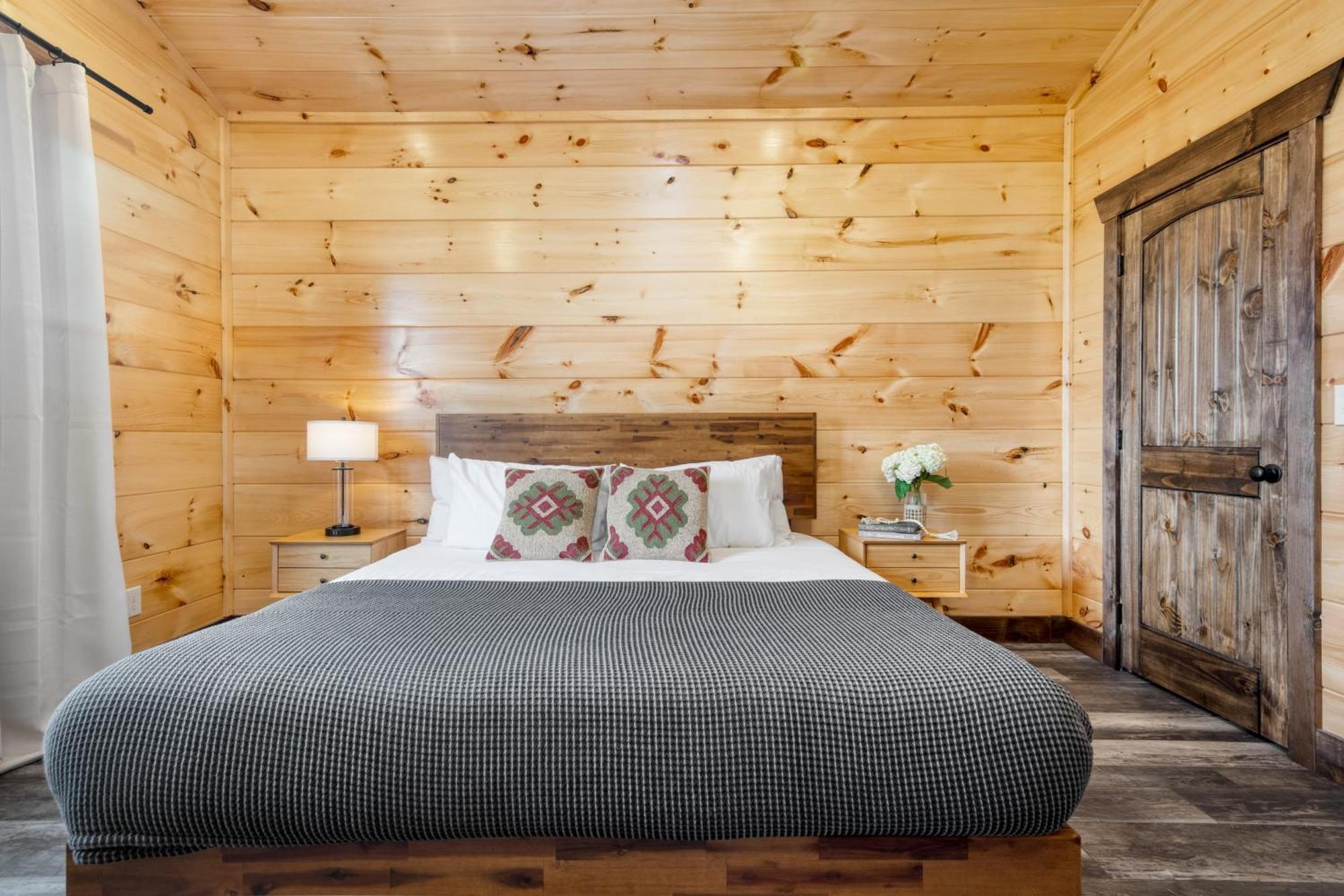Duval By Avantstay 10Min To Dt Pigeon Forge W Indoor Pool Hot Tub Amazing Views Exterior photo